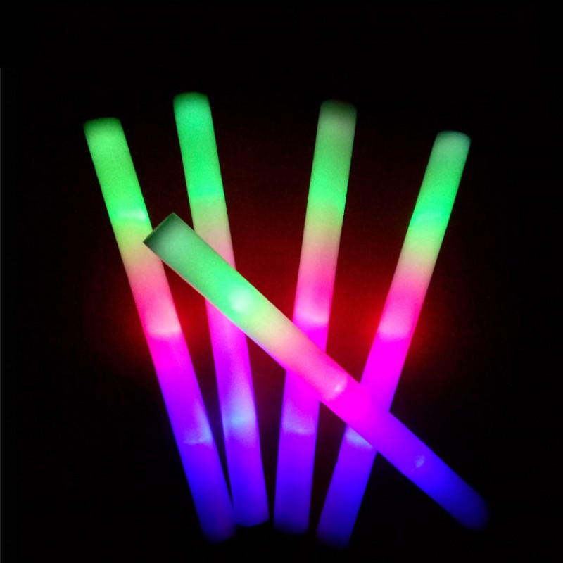 30 stuks feestdecoratie: kleur - Flashing Led Foam Sticks Party recensie en prijs