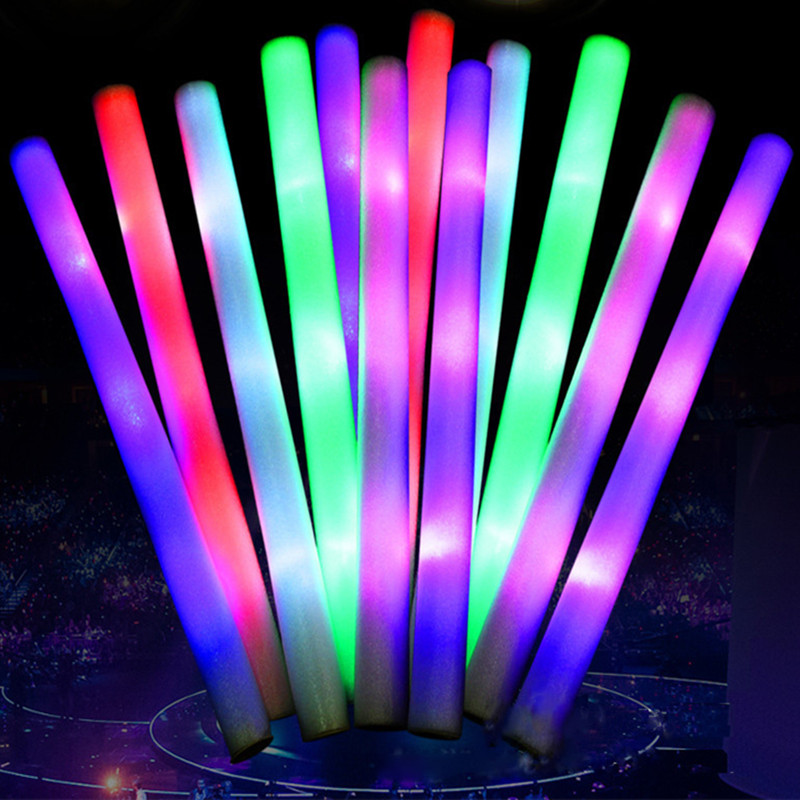 30 stuks feestdecoratie: kleur - Flashing Led Foam Sticks Party recensie en prijs